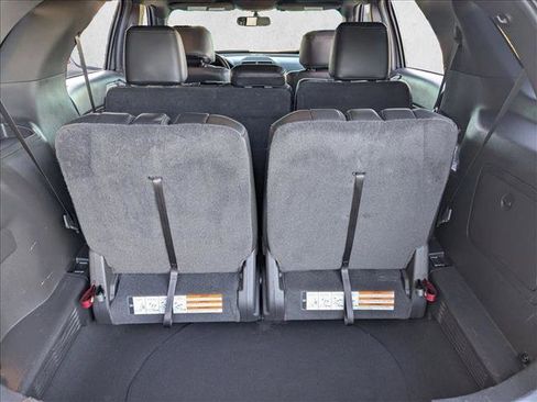Used 2015 Ford Explorer XLT w/ Equipment Group 202A image 6