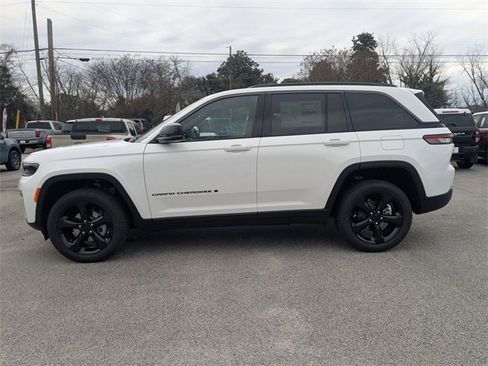 New 2026 Jeep Grand Cherokee Limited w/ Limited Altitude Package image 6