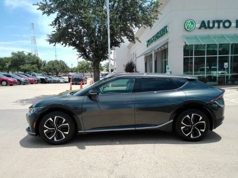 Used 2023 Kia EV6 Wind w/ Wind Technology Package RWD image 10