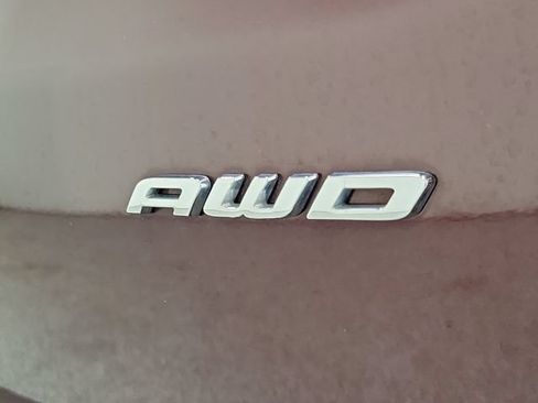 Certified 2024 Ford Edge SEL AWD/4WD image 7