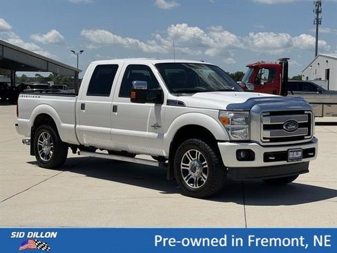 Used 2014 Ford F250 Platinum w/ FX4 Off-Road Package AWD/4WD image 2