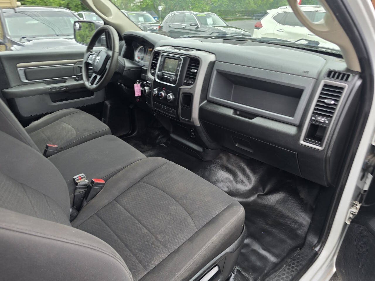 Used 2020 RAM 1500 Tradesman w/ Power & Remote Entry Group RWD image 30