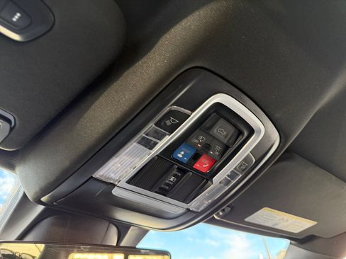 Used 2024 RAM 1500 Laramie image 21