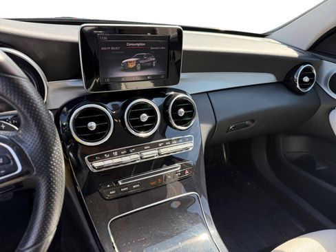Used 2015 Mercedes-Benz C 300 Sedan image 12
