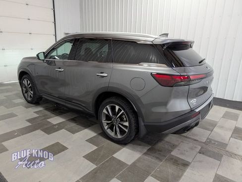Used 2023 INFINITI QX60 Luxe w/ Cargo Package AWD/4WD image 2