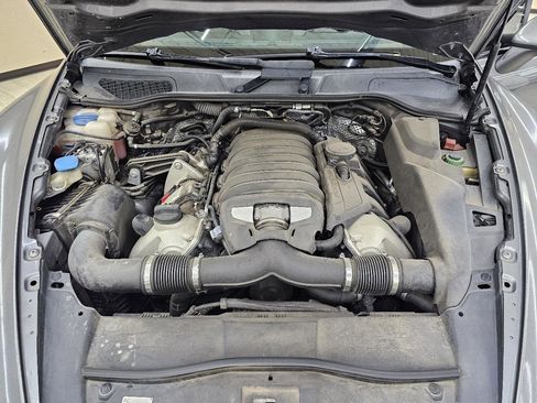 Used 2011 Porsche Cayenne S AWD/4WD image 40