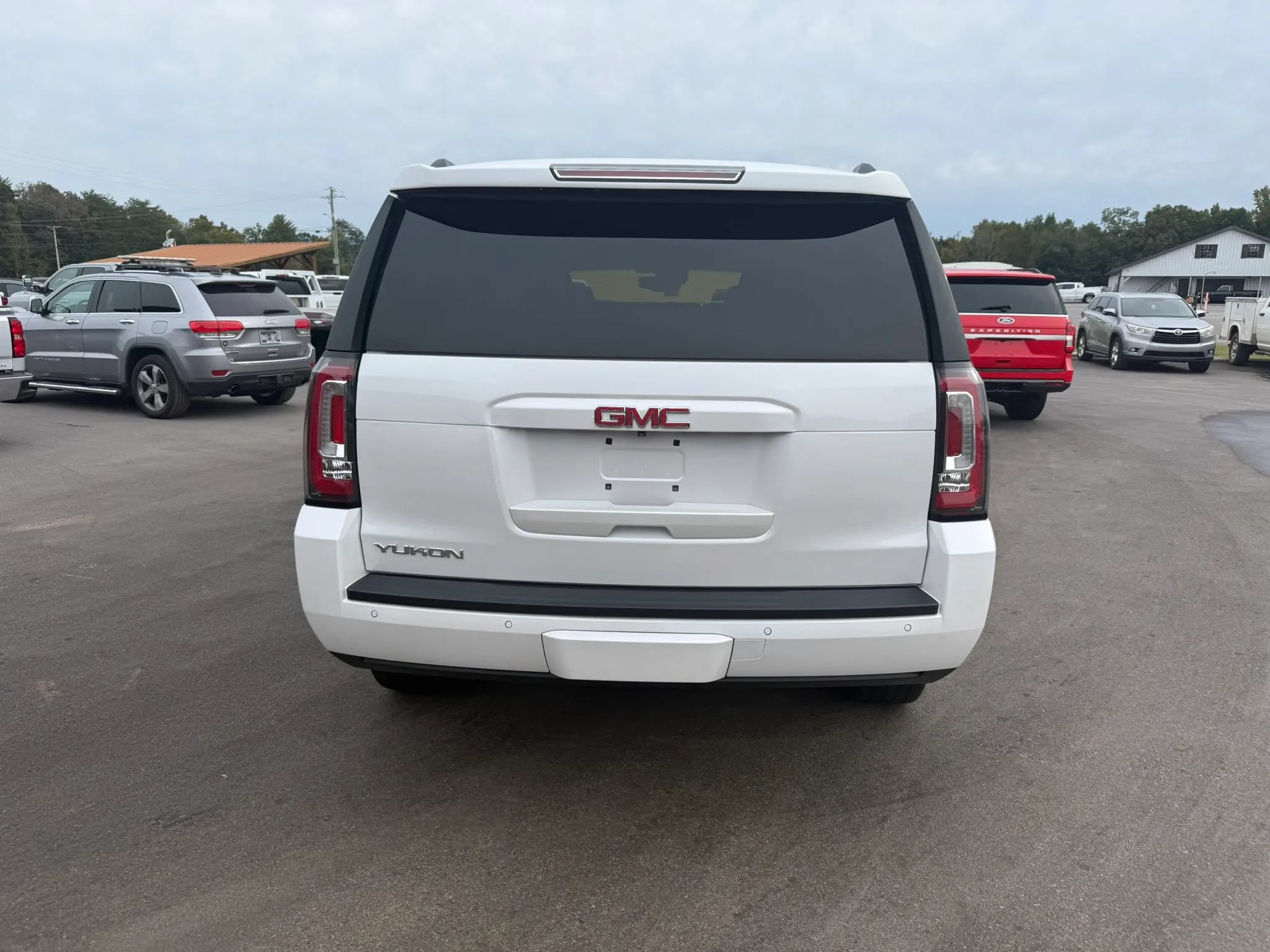 Used 2018 GMC Yukon SLT w/ Open Road Package RWD image 5