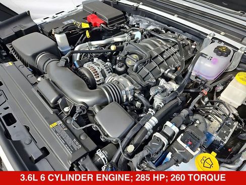 New 2026 Jeep Gladiator Sport AWD/4WD image 15