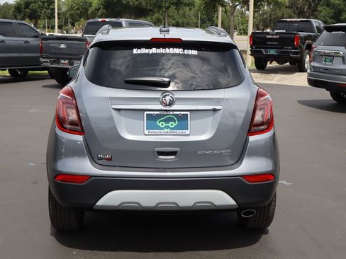Used 2019 Buick Encore Preferred AWD/4WD image 8