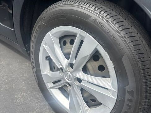 Certified 2023 Nissan Kicks S FWD image 7