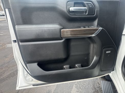 Used 2020 Chevrolet Silverado 1500 LT Trail Boss image 15