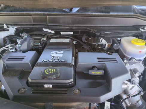 Certified 2024 RAM 2500 Big Horn AWD/4WD image 14