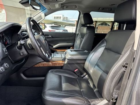 Used 2020 Chevrolet Tahoe Premier AWD/4WD image 19