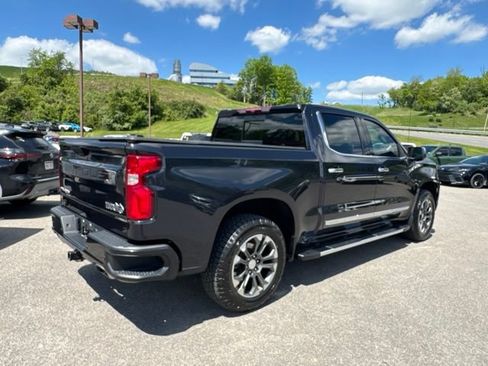 Used 2024 Chevrolet Silverado 1500 High Country AWD/4WD image 19
