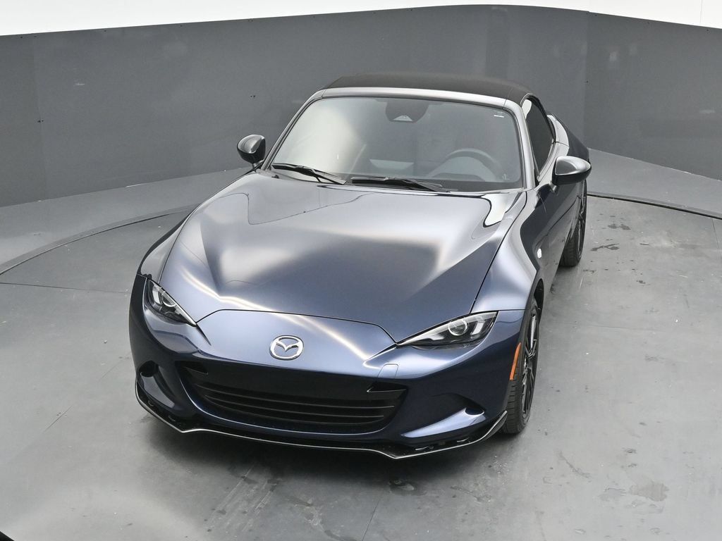 Used 2025 MAZDA MX-5 Miata Club RWD image 25