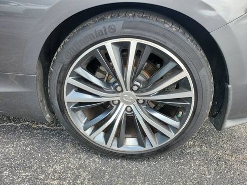 Used 2018 INFINITI Q60 3.0t Luxe RWD image 22