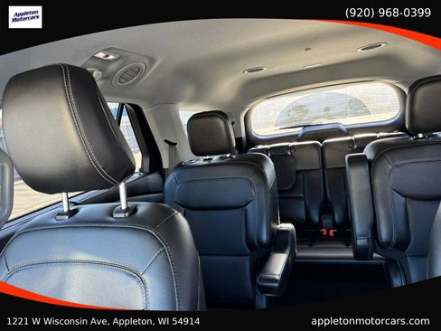 Used 2021 Ford Explorer Limited w/ Hybrid Equipment Group 310A AWD/4WD image 29