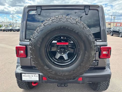Used 2021 Jeep Wrangler Unlimited Rubicon AWD/4WD image 6