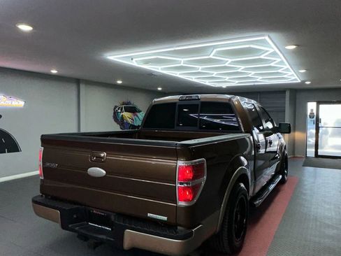 Used 2011 Ford F150 Lariat image 6