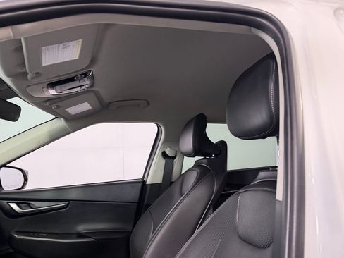 Used 2024 Kia EV6 Wind image 26