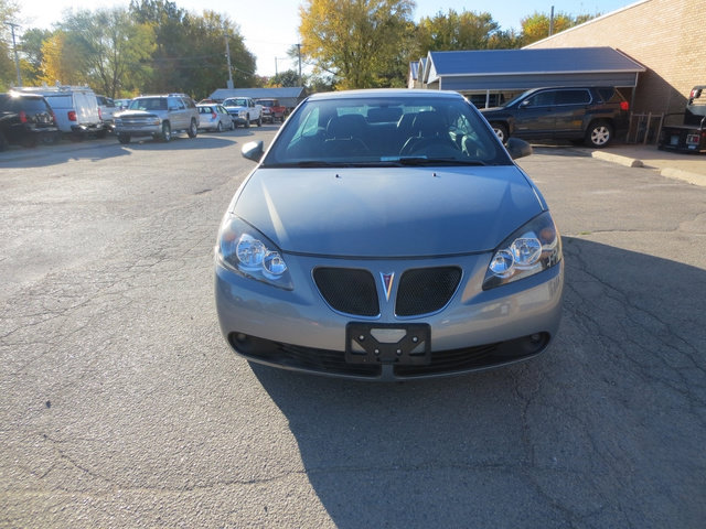 Used 2007 Pontiac G6 GT w/ Sport Package FWD image 8