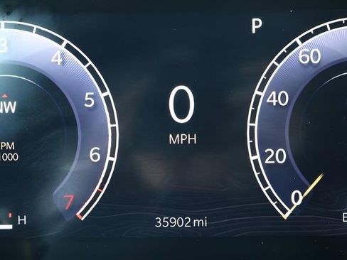 Used 2024 Jeep Grand Cherokee L Laredo image 28