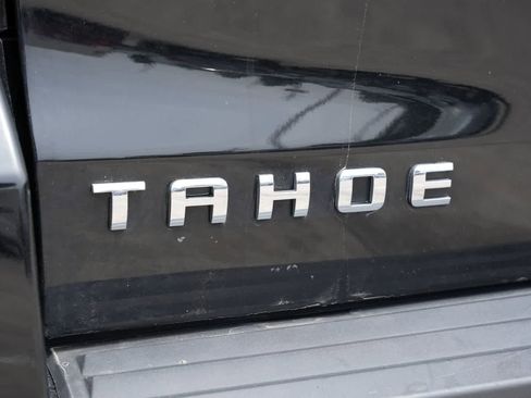 Used 2017 Chevrolet Tahoe LT w/ LT Midnight Edition AWD/4WD image 20
