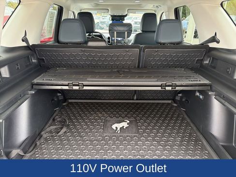 Certified 2024 Ford Bronco Sport Outer Banks w/ Tech Package image 11