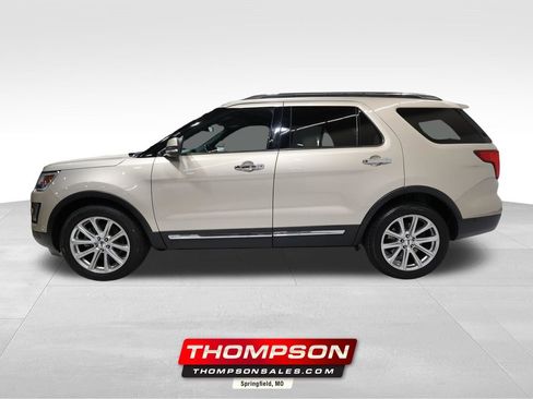 Used 2017 Ford Explorer Limited w/ Equipment Group 301A image 1