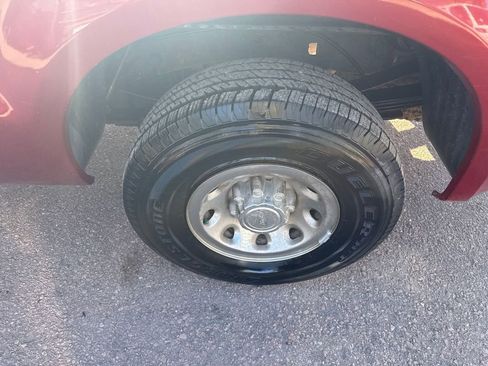 Used 2001 Ford F250 XLT image 23