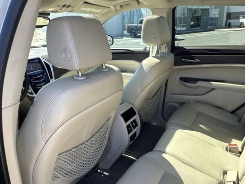 Used 2014 Cadillac SRX Luxury w/ Driver Awareness Package FWD image 22
