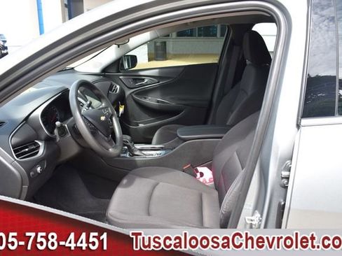 Used 2023 Chevrolet Malibu LT FWD image 18