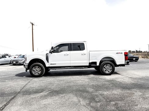 Used 2024 Ford F250 Lariat AWD/4WD image 10