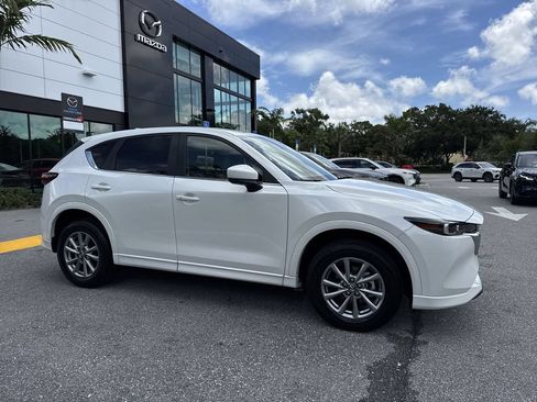 Certified 2025 MAZDA CX-5 AWD 2.5 S w/ Select Package image 6