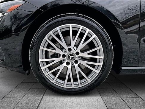 Certified 2025 Mercedes-Benz CLA 250 4MATIC image 37