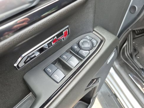 Certified 2024 GMC Sierra 1500 AT4 w/ Technology Package AWD/4WD image 22