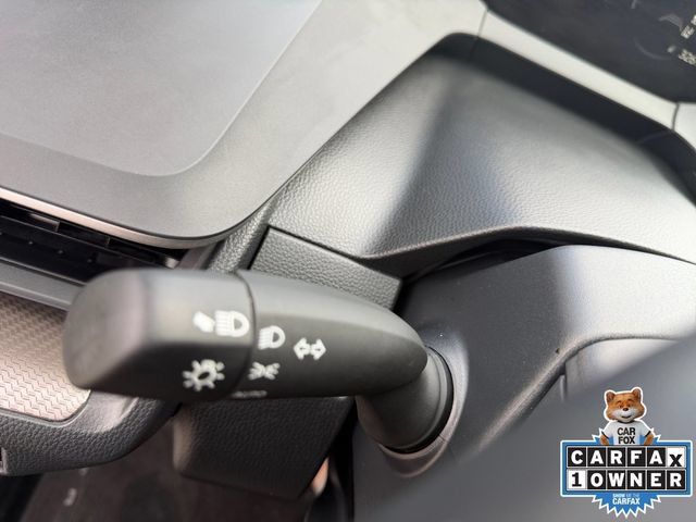Used 2026 Toyota Prius XLE FWD image 12