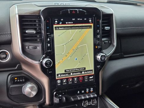 Used 2019 RAM 1500 Laramie RWD image 25