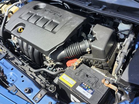 Used 2013 Toyota Corolla L image 19