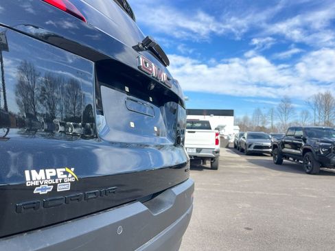 Used 2022 GMC Acadia SLE w/ Driver Convenience Package image 31