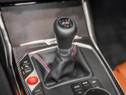 Used 2027 BMW M4 Coupe w/ M Driver's Package RWD image 36