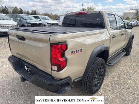 Used 2024 Chevrolet Colorado Trail Boss w/ Technology Package image 5