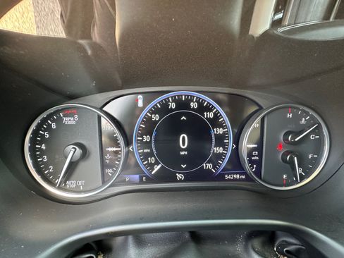 Used 2024 Buick Enclave Avenir w/ Avenir Technology Package FWD image 2