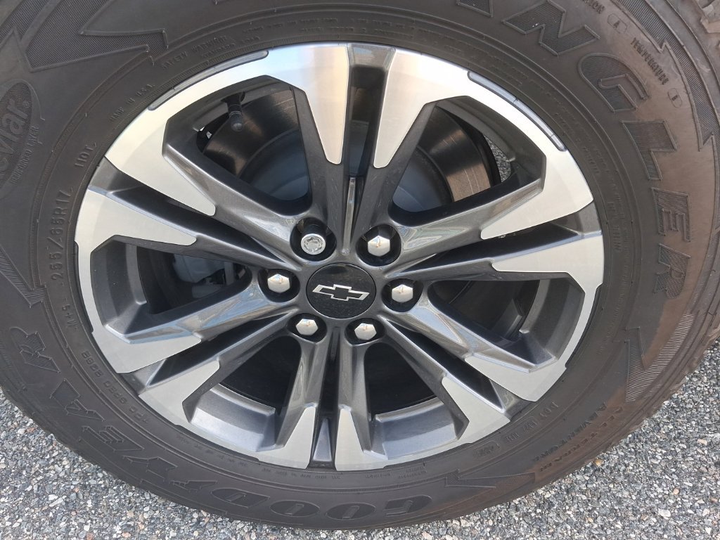 Used 2022 Chevrolet Colorado Z71 RWD image 16