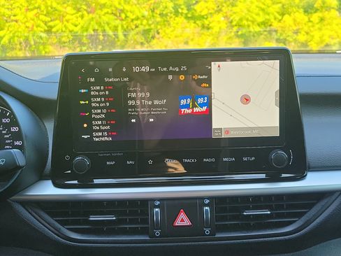 Used 2024 Kia Forte GT-Line w/ GT-Line Premium Package FWD image 25