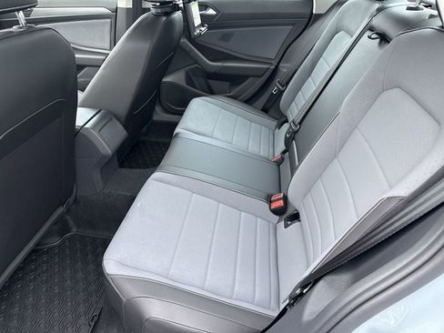 New 2026 Volkswagen Jetta SE FWD image 28