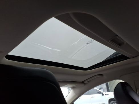 Used 2020 Ford Fusion Titanium image 8