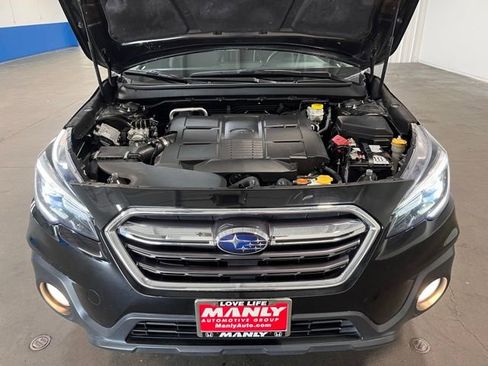 Used 2018 Subaru Outback 3.6R Limited image 9