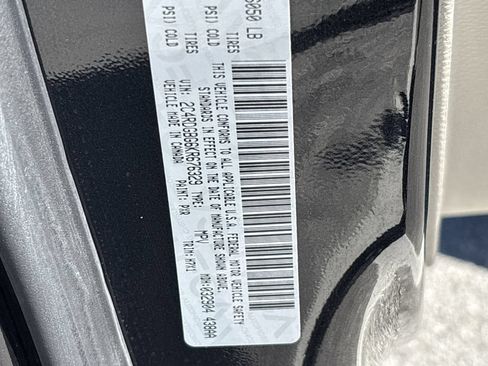 Used 2019 Dodge Grand Caravan SE w/ UConnect Hands-Free Group FWD image 31