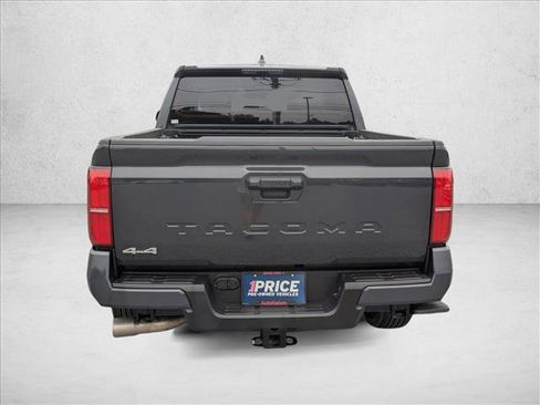 Used 2025 Toyota Tacoma SR5 AWD/4WD image 6